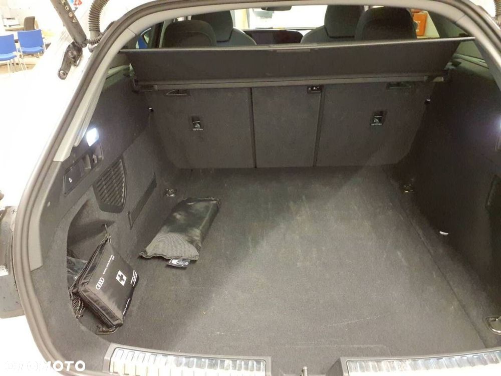 Audi A5 Avant TDI mHEV Quattro S tronic - 12