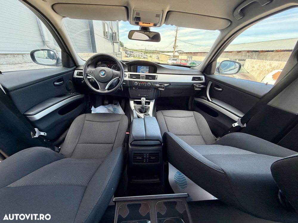BMW Seria 3 320d DPF Edition Exclusive - 6