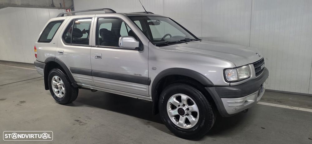 Opel Frontera 2.2 DTi - 17