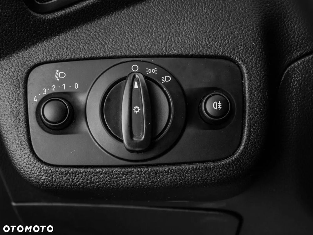 Ford C-MAX 1.5 TDCi Edition ASS - 26