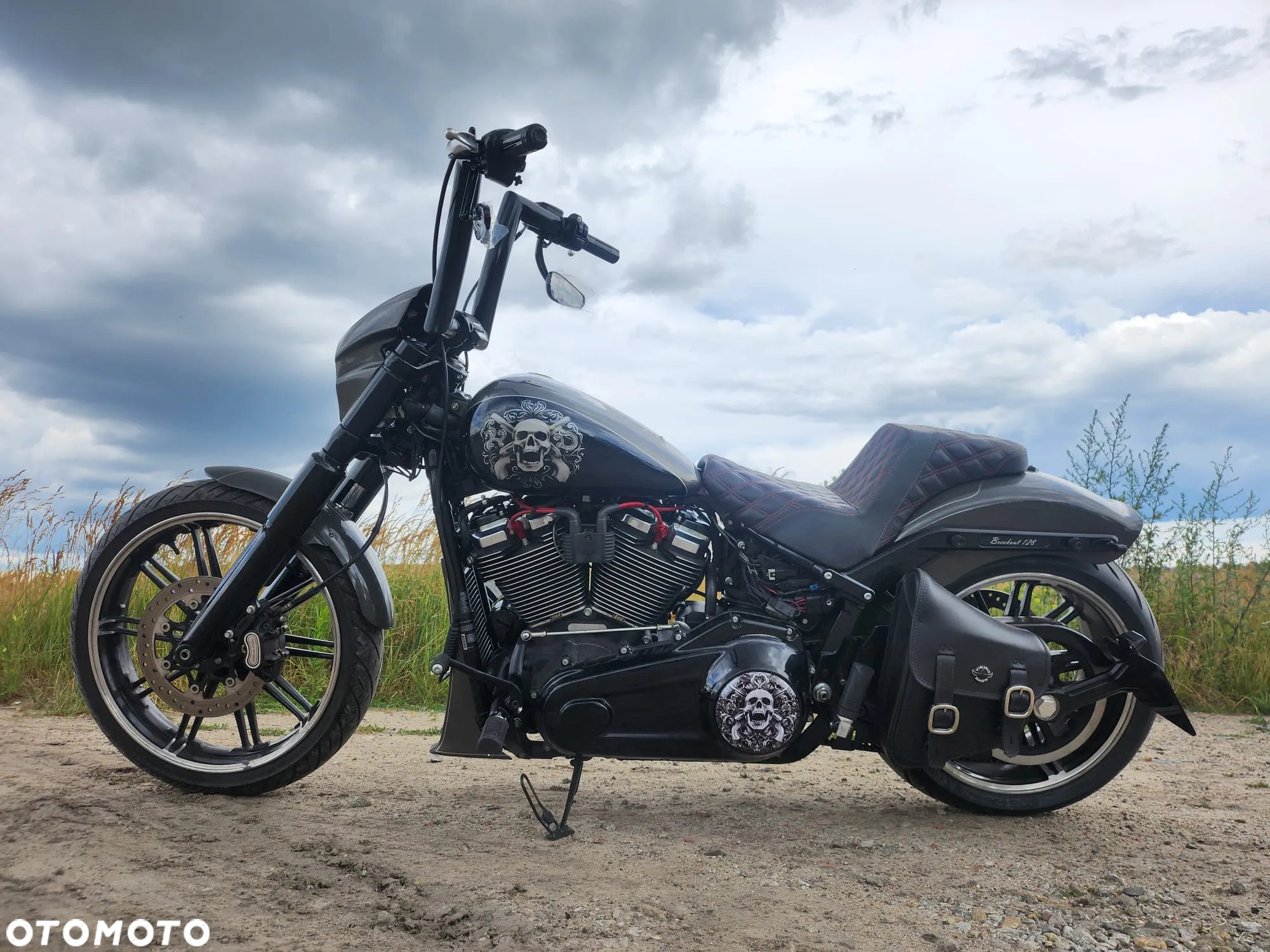 Harley-Davidson FXSB Breakout - 3