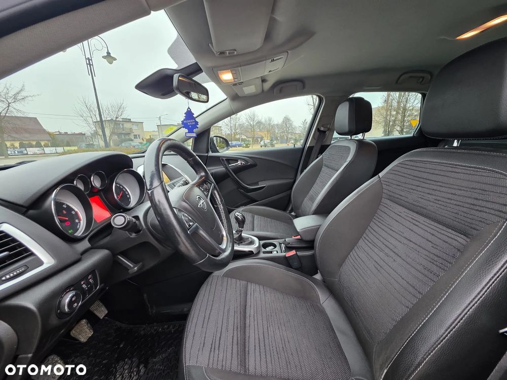 Opel Astra - 10