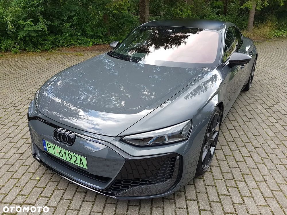 Audi e-tron GT - 32