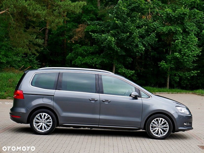 Volkswagen Sharan 2.0 TDI DSG Highline - 9