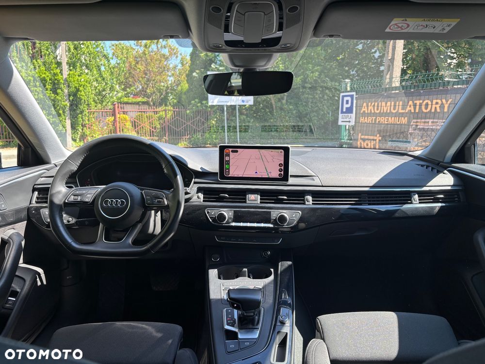 Audi A4 Avant 40 TFSI Sport S tronic - 19