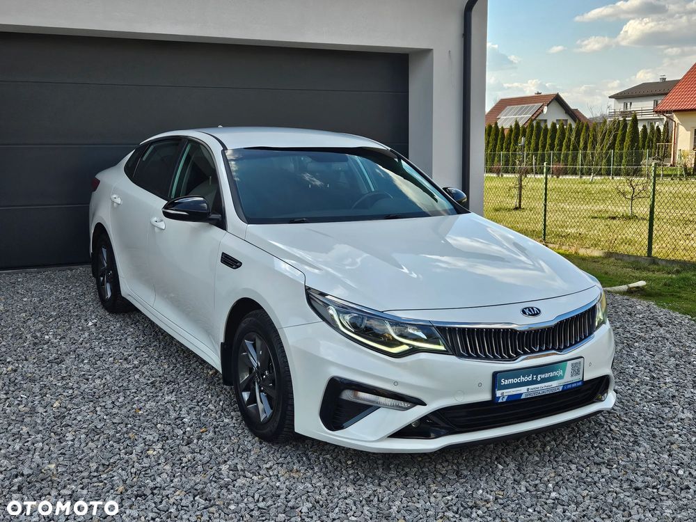 Kia Optima 2.0 M - 1