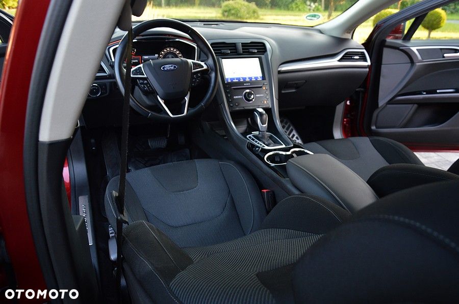 Ford Mondeo 2.0 TDCi STart-Stopp PowerShift-Aut Titanium - 25