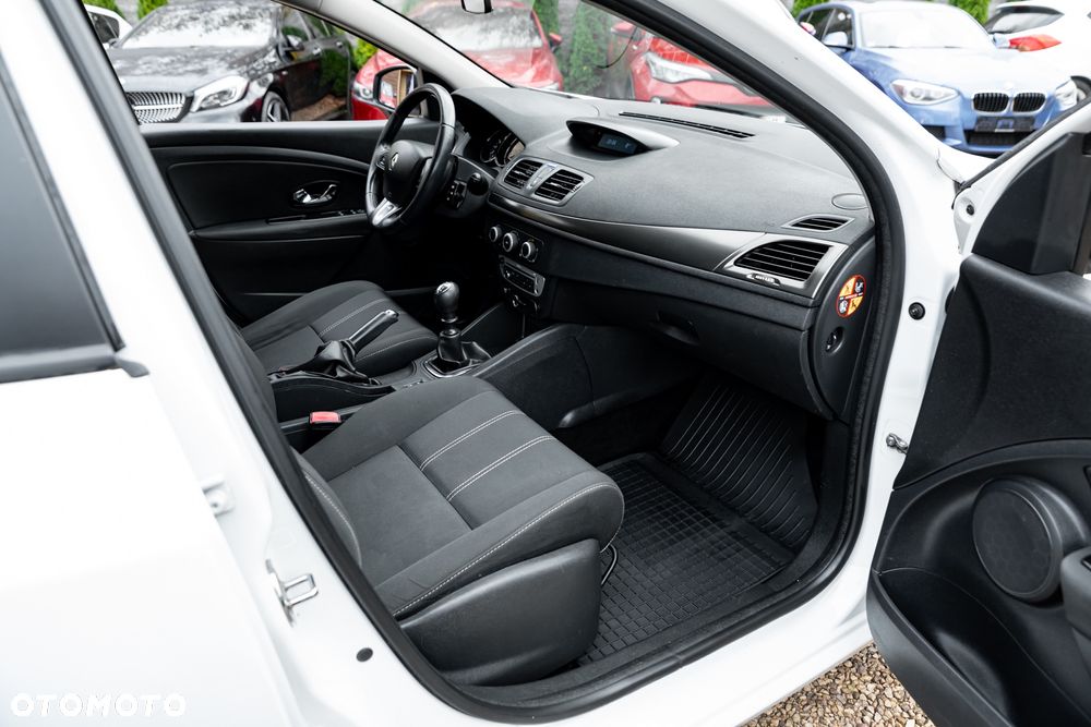 Renault Megane 1.6 16V Business - 22