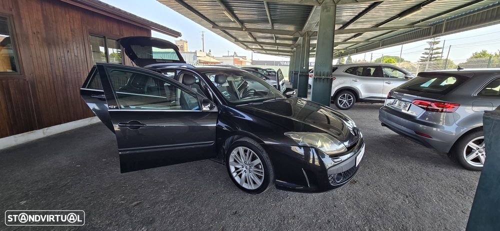 Renault Laguna Break 2.0 dCi GT - 28
