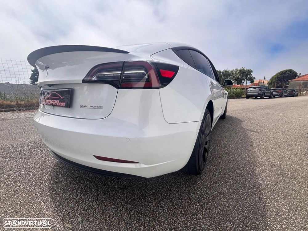 Tesla Model 3 Long Range AWD Dual Motor Performance - 25