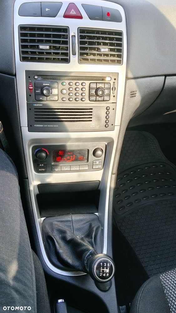Peugeot 307 - 8