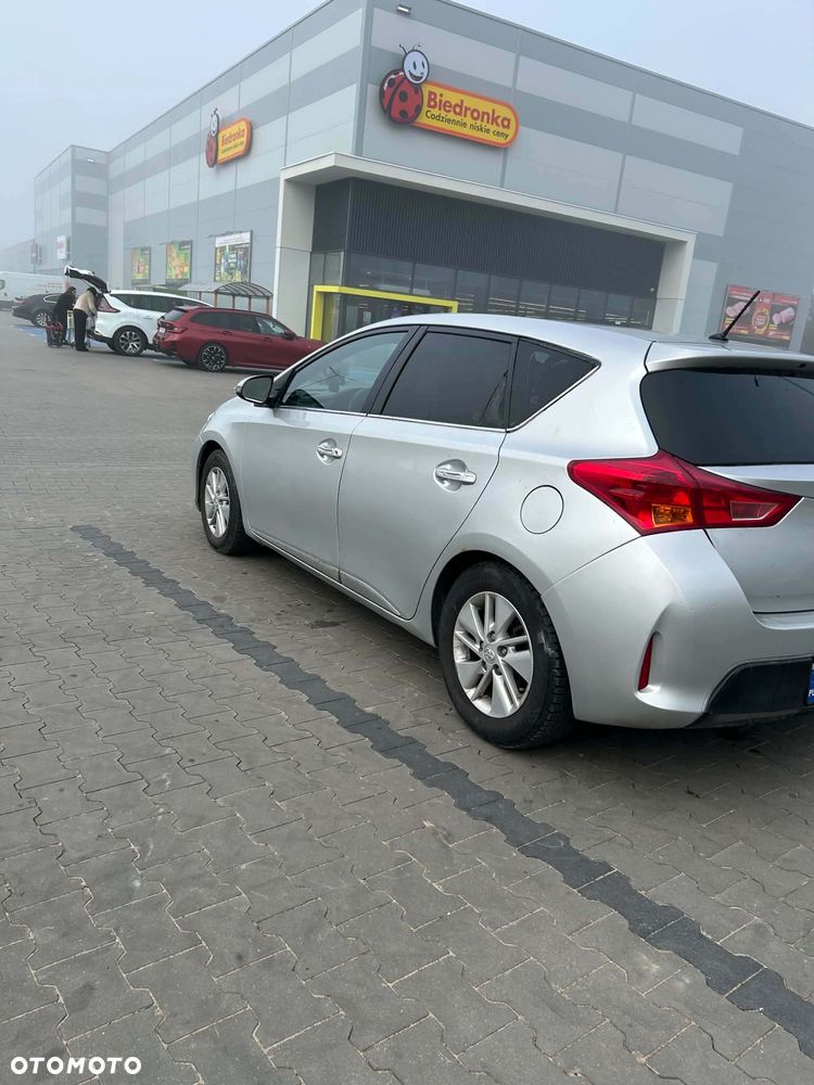 Toyota Auris - 6