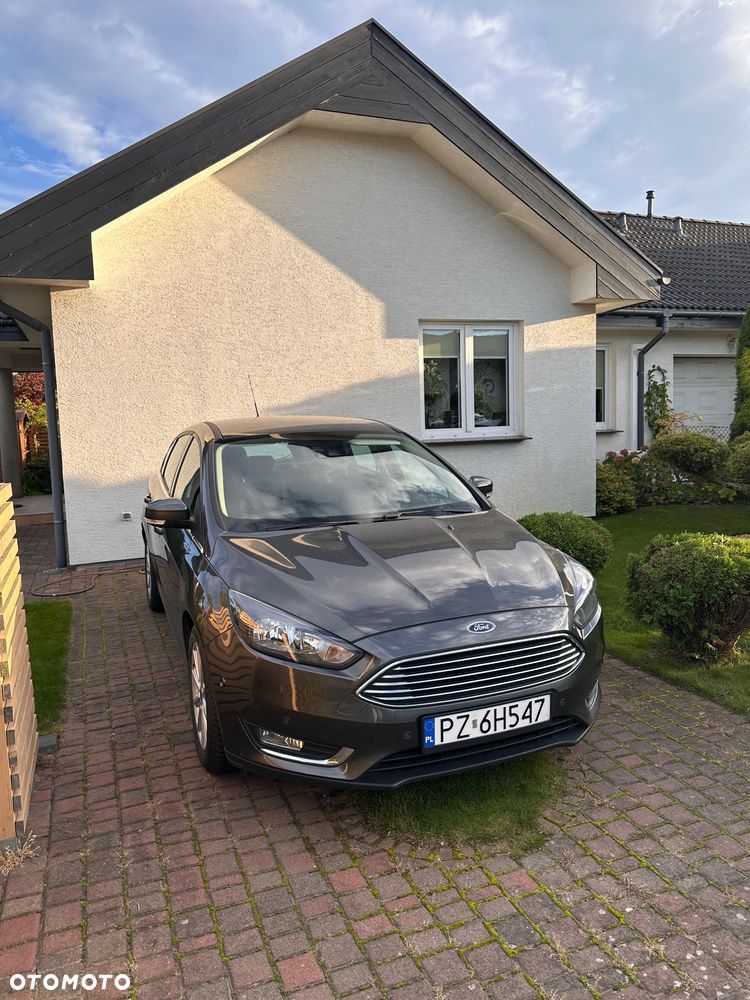Ford Focus 2017 photo 2