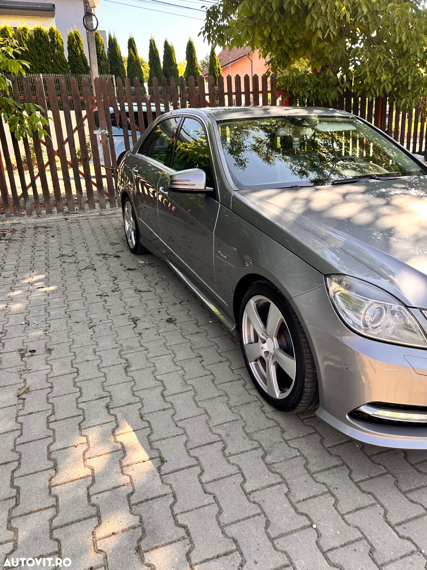 Mercedes-Benz E 220 CDI BlueEfficiency Aut. - 3