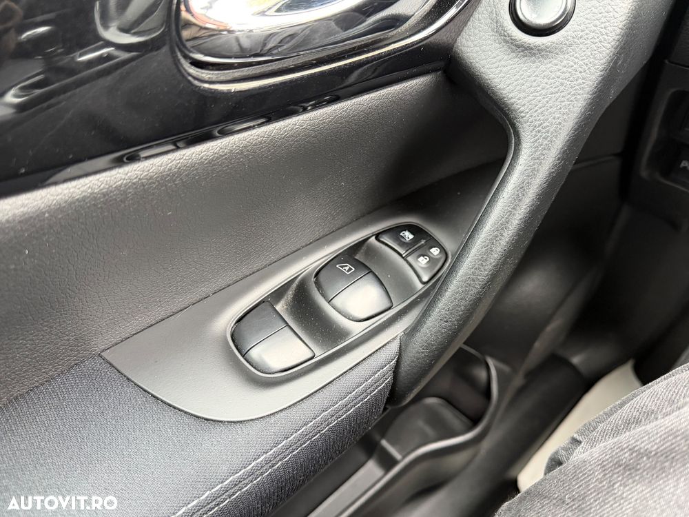 Nissan Qashqai 1.5 DCI ACENTA - 18