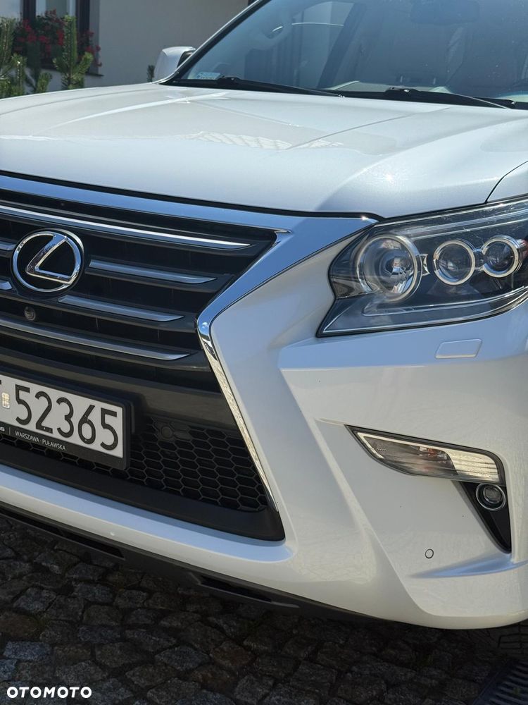 Lexus GX - 35
