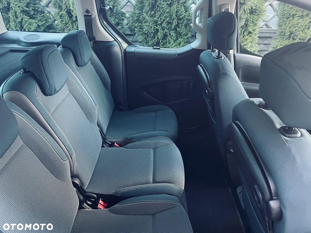 Citroën Berlingo Multispace PureTech 110 SHINE - 12