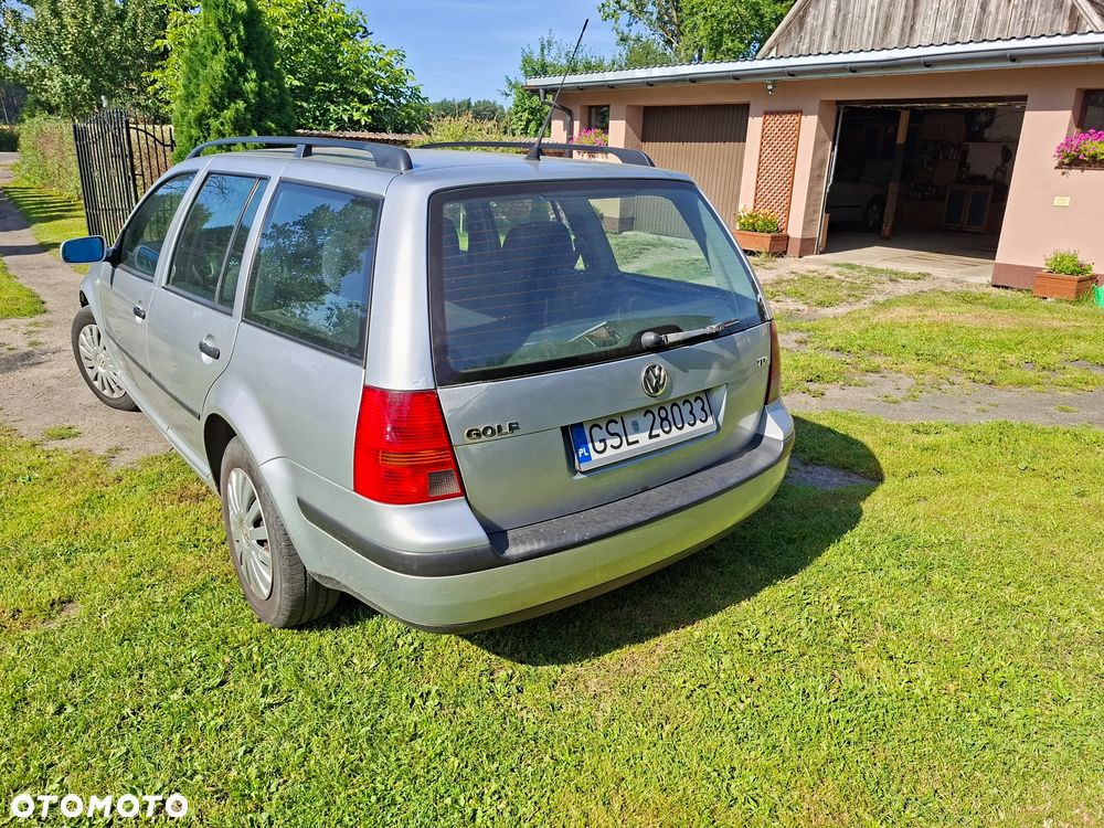 Volkswagen Golf 1.9 TDI 4Mot - 4