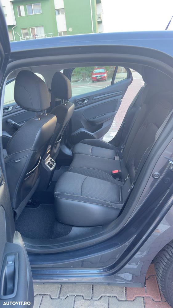 Renault Megane ENERGY TCe 130 BUSINESS - 13