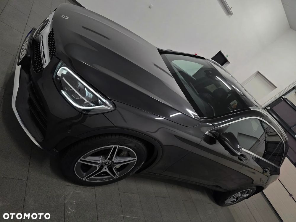 Mercedes-Benz GLC 200 d 4Matic 9G-TRONIC AMG Line Plus - 4
