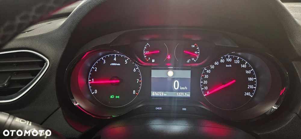 Opel Grandland X 1.2 T GPF Edition S&S - 11