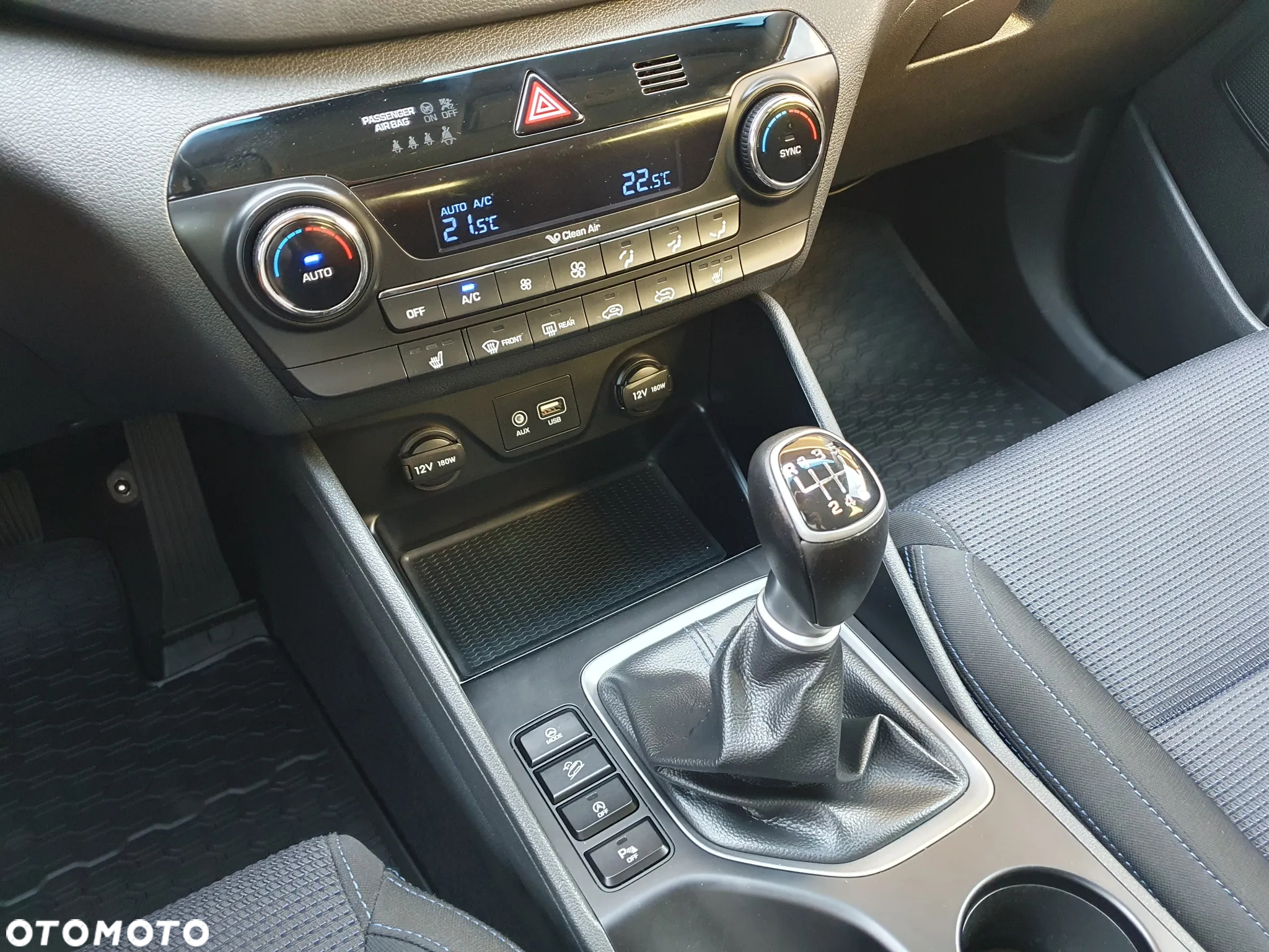Hyundai Tucson 1.7 CRDI BlueDrive Comfort 2WD - 18