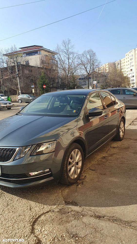 Skoda Octavia - 3