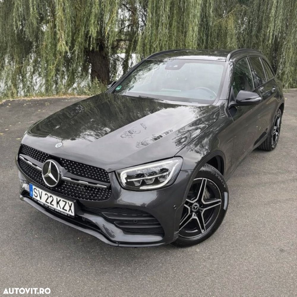 Mercedes-Benz GLC 200 4MATIC 9G-TRONIC AMG Line - 1