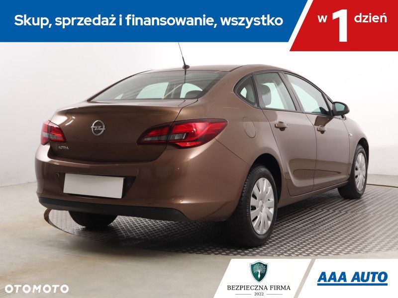 Opel Astra - 7