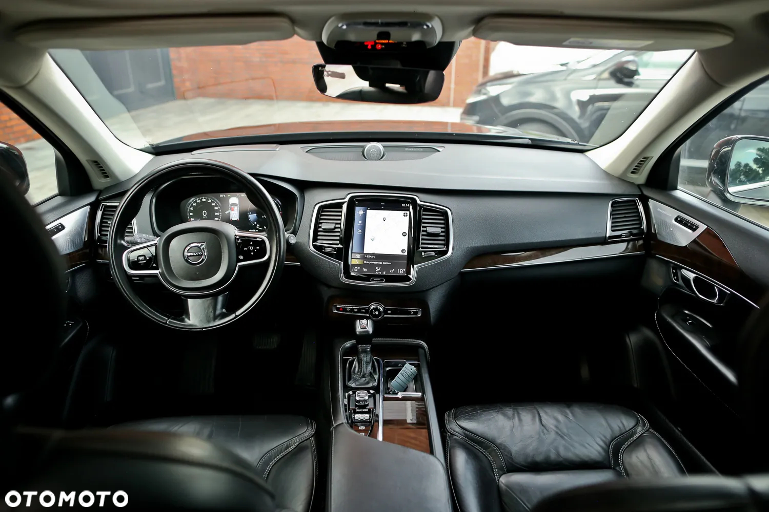 Volvo XC 90 D5 AWD Inscription 7os - 24