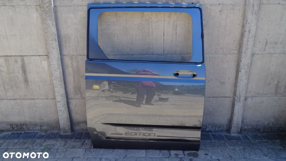 VW T7 7T0 MULTIVAN - drzwi przesuwne boczne prawe - 1