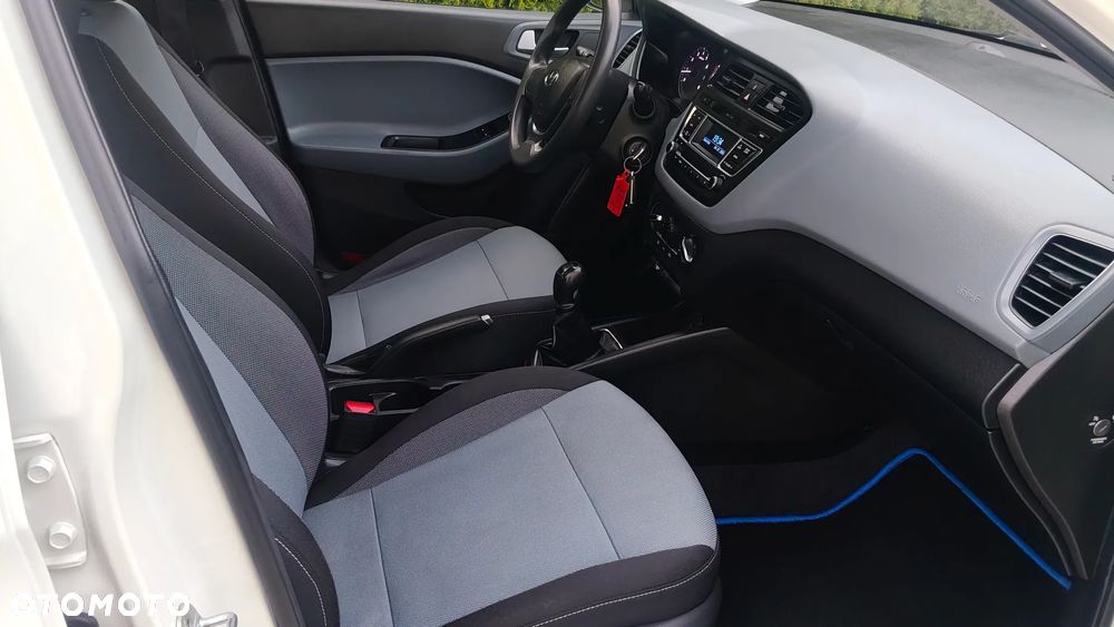 Hyundai i20 1.25 Comfort - 4