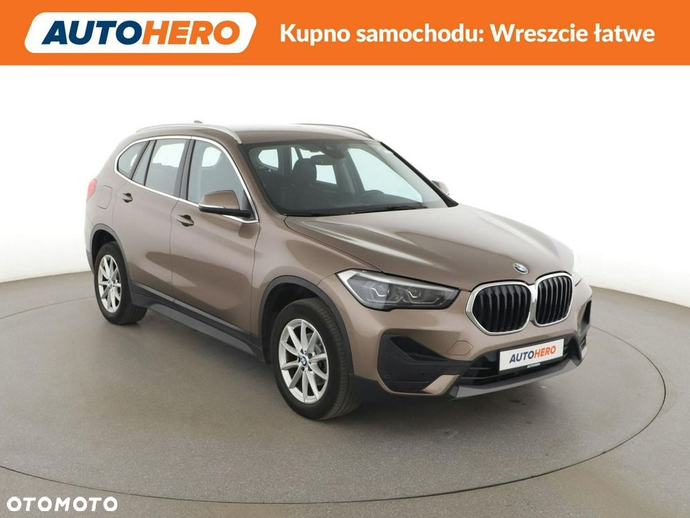 BMW X1 sDrive16d - 11