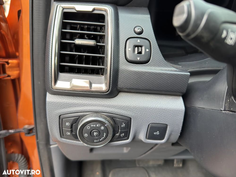 Ford Ranger Pick-Up 3.2 TDCi 4x4 Cabina Dubla WILDTRACK Aut. - 30