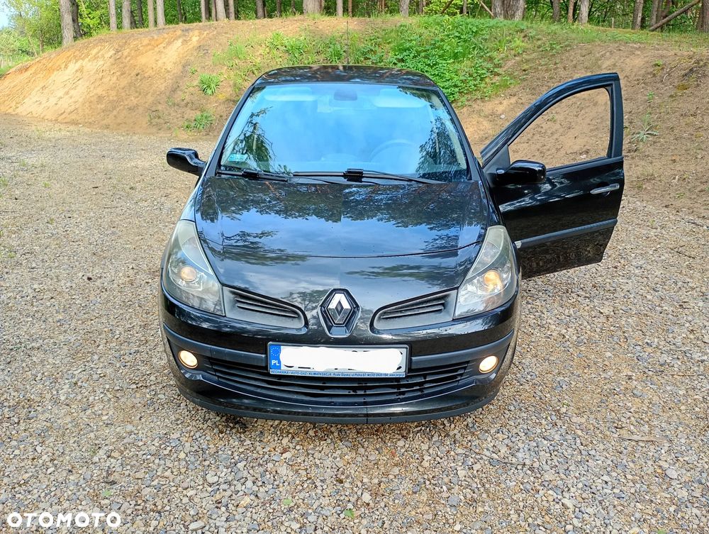 Renault Clio 1.2 16V Authentique - 6
