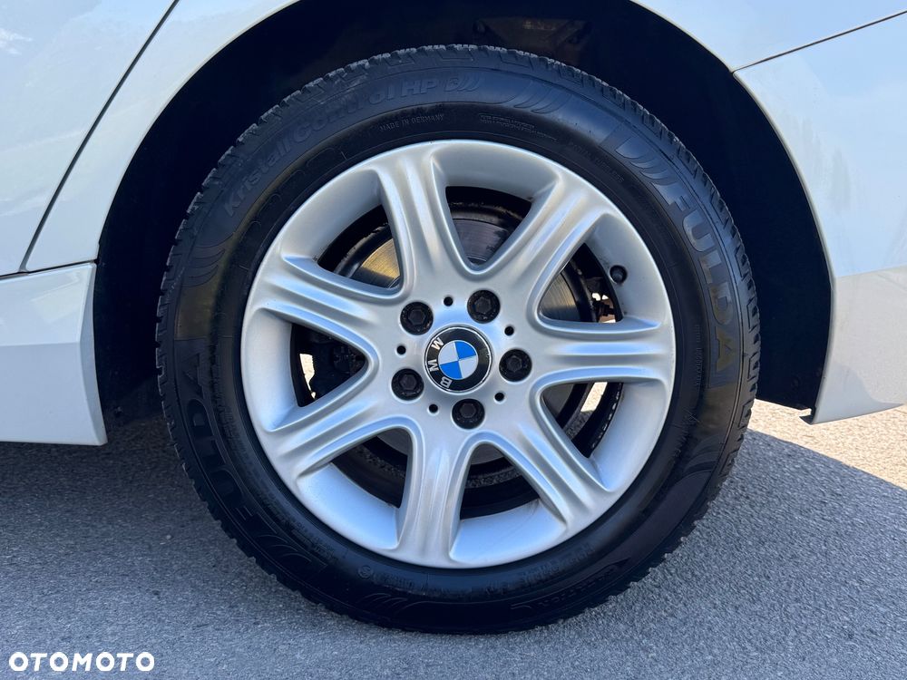 BMW Seria 1 118d DPF Edition Sport - 40