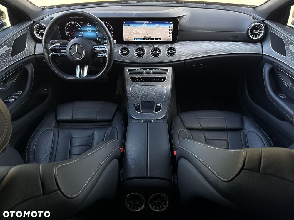 Mercedes-Benz CLS - 17