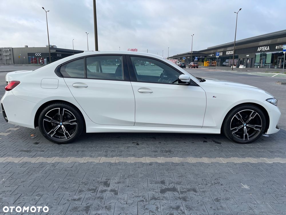 BMW Seria 3 318d mHEV M Sport - 8