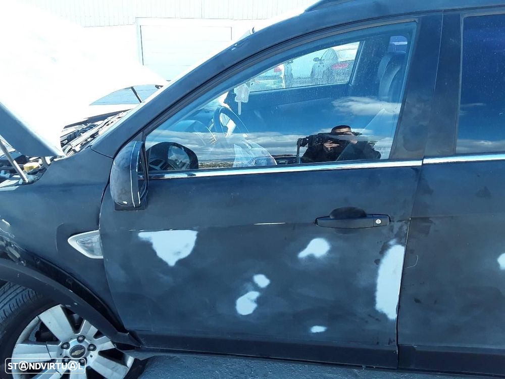 PORTA FRENTE ESQUERDA CHEVROLET CAPTIVA - 1