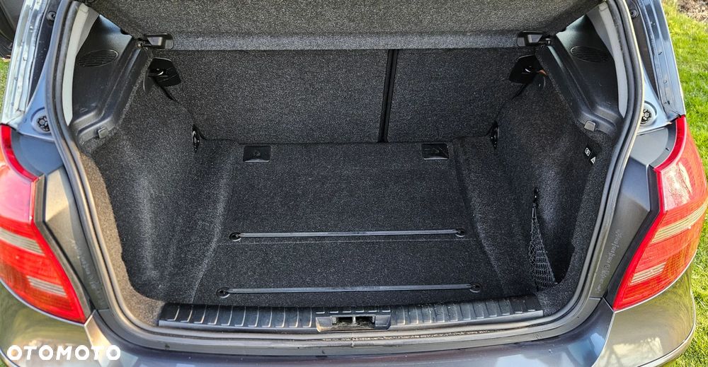 BMW Seria 1 116i - 18