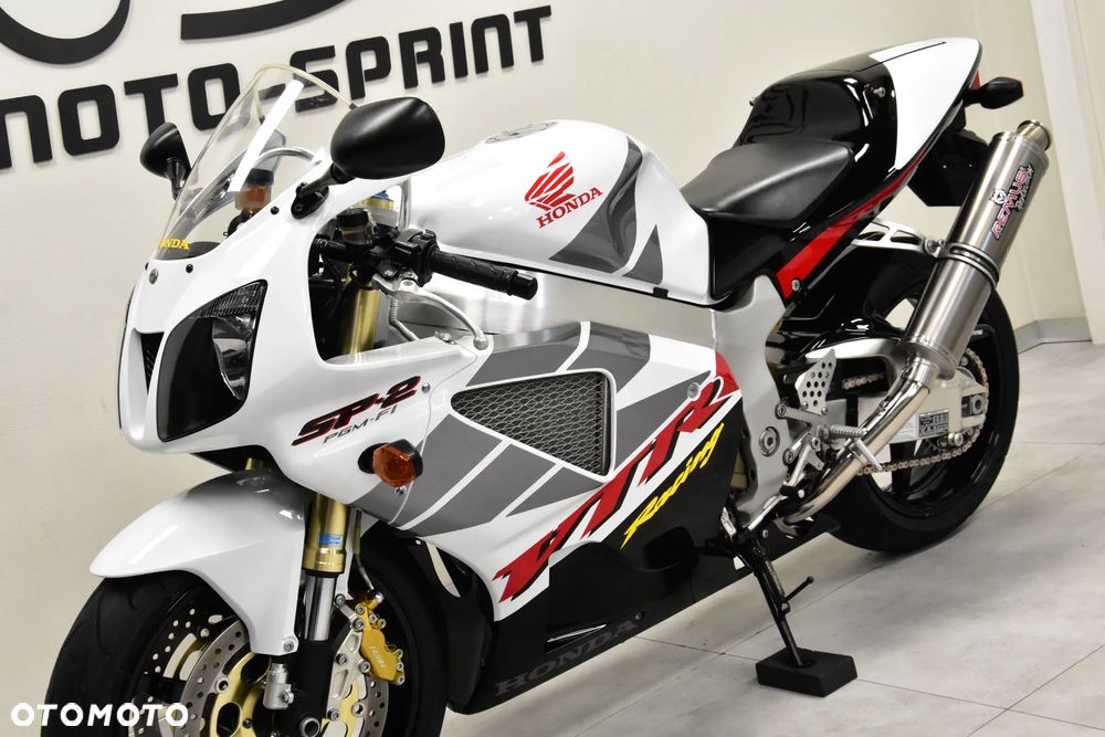 Honda VTR - 9