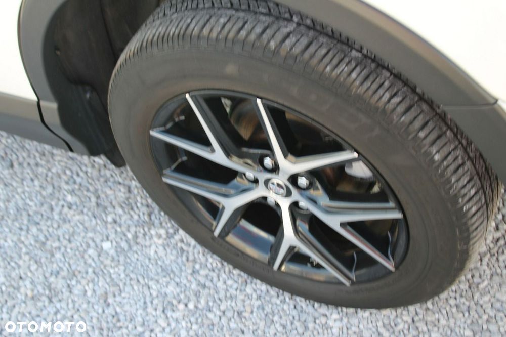 Toyota RAV4 - 27
