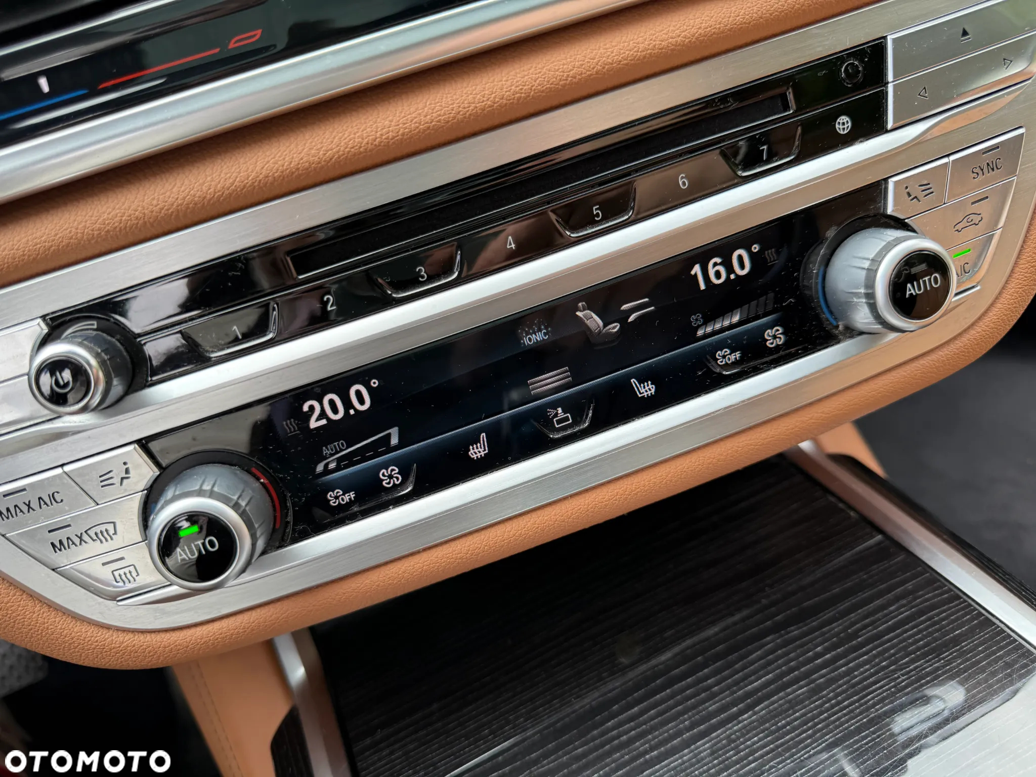 BMW Seria 7 730d - 27