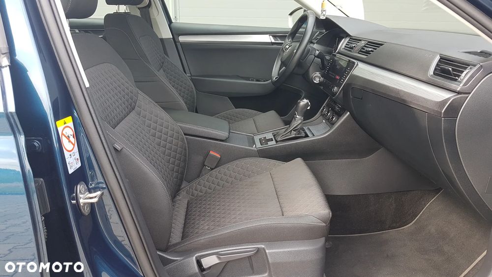 Skoda Superb 1.5 TSI Ambition DSG - 5