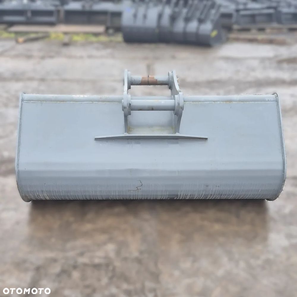 Łyżka używana skarpowa 180 cm JS130 fi 65mm nr.6464 - 6
