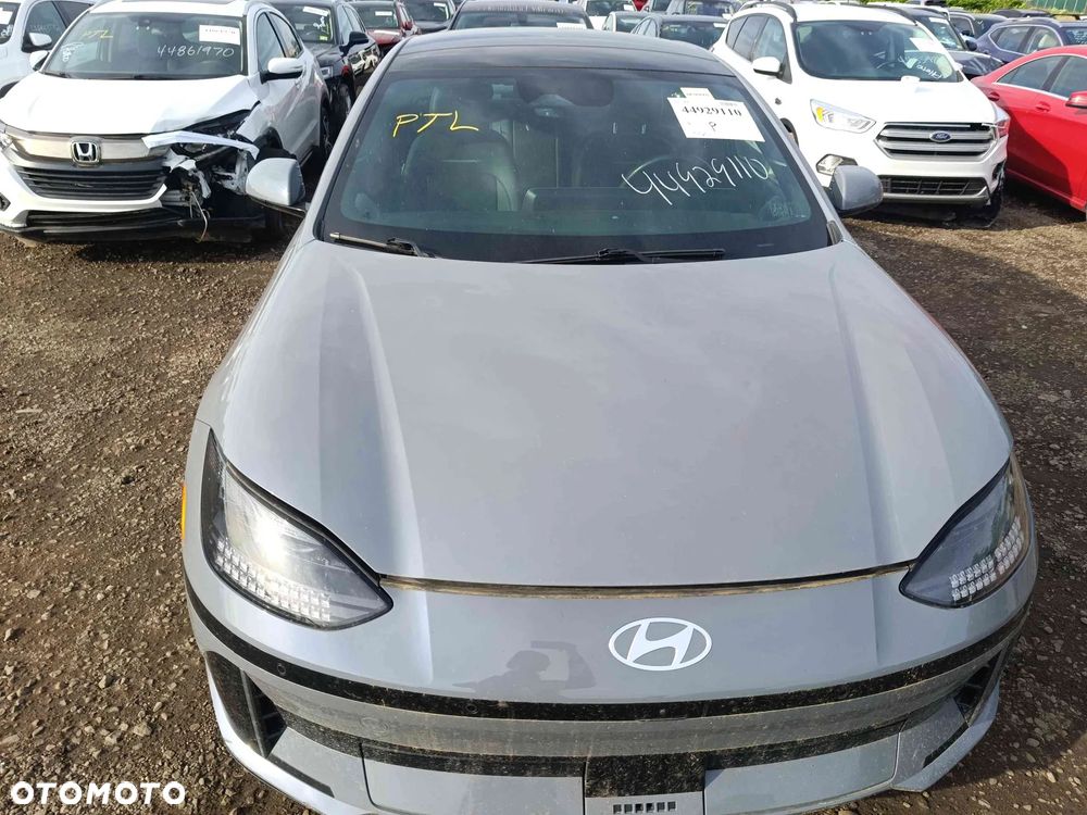 Hyundai IONIQ 6 77,4 kWh Dynamiq - 23