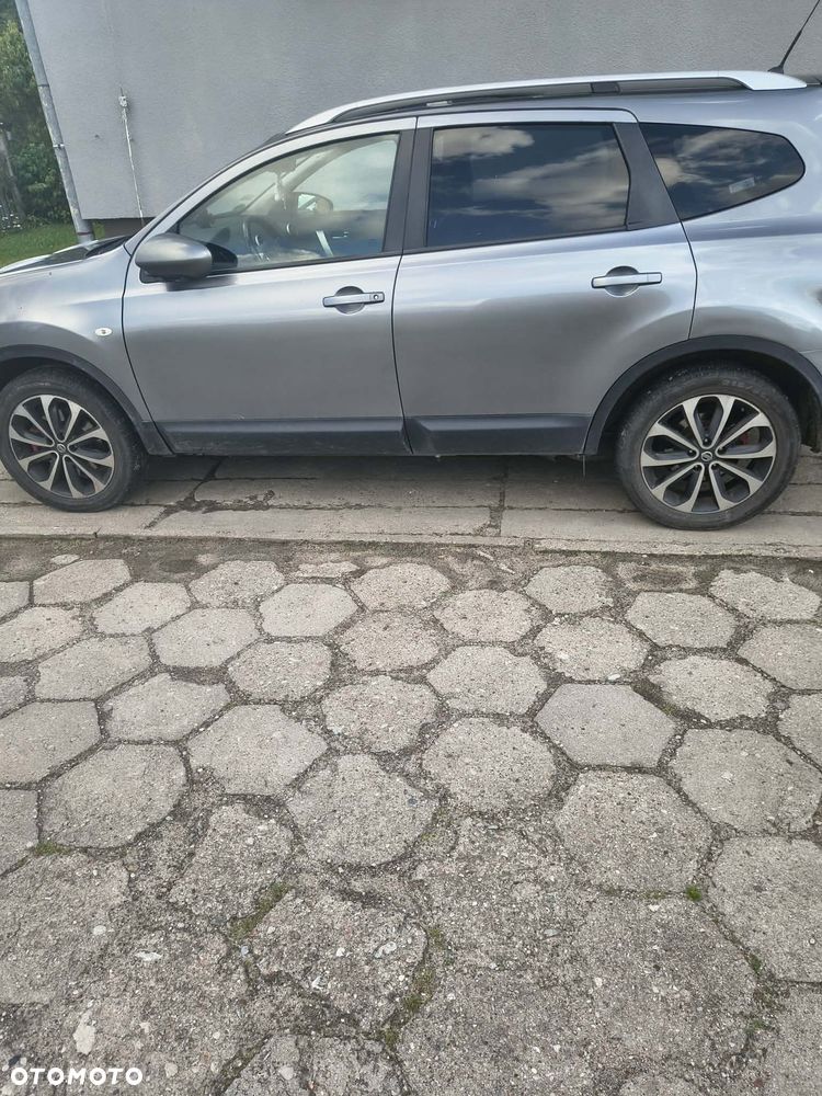 Nissan Qashqai+2 - 3