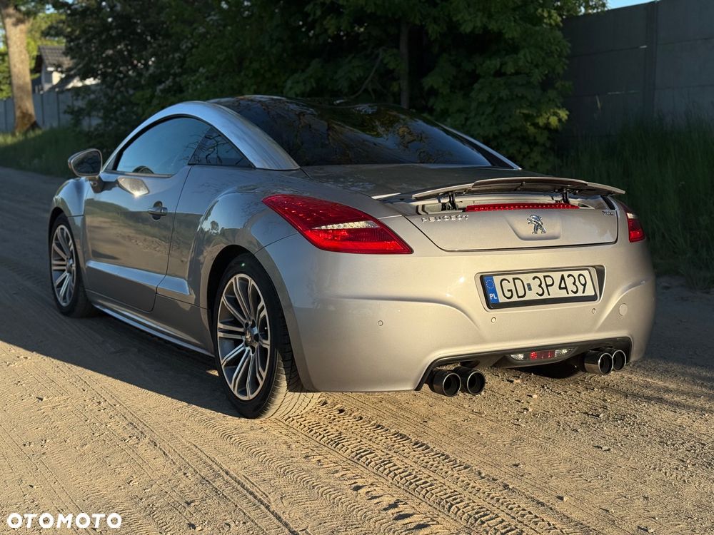 Peugeot RCZ - 3