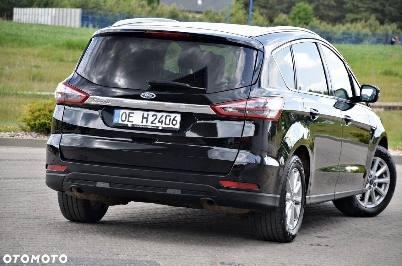 Ford S-Max - 8