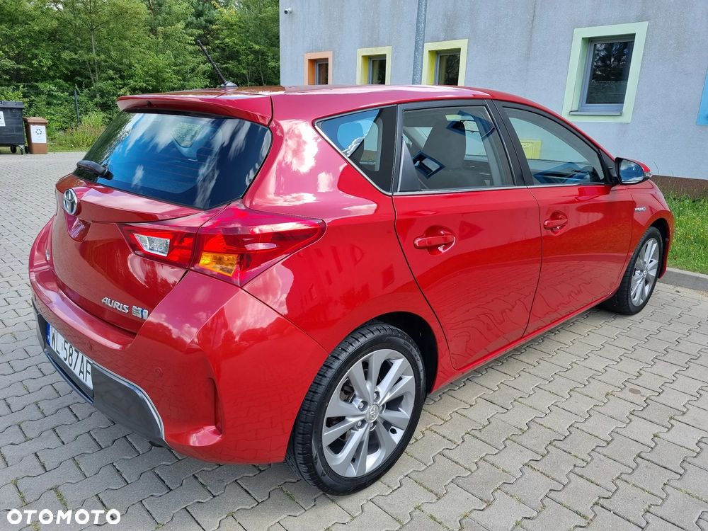 Toyota Auris 1.8 HSD Luna - 17